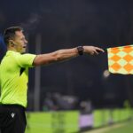 オフサイドルールに変更の可能性…完全に飛び出さなければセーフ？　ヴェンゲル氏提唱の新案が来年審議へ