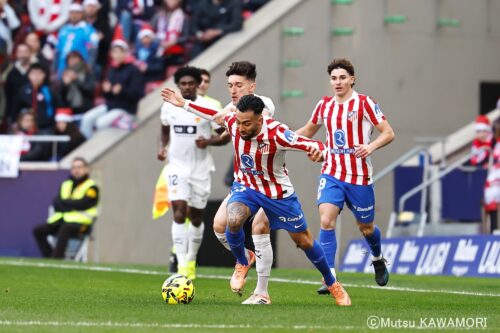 Please do not reproduce without prior permission.