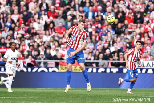 Please do not reproduce without prior permission.