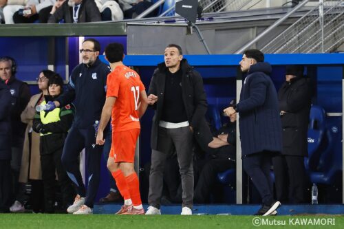 Please do not reproduce without prior permission.