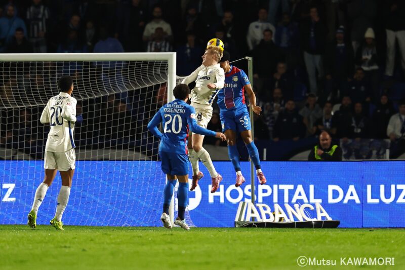 Please do not reproduce without prior permission.