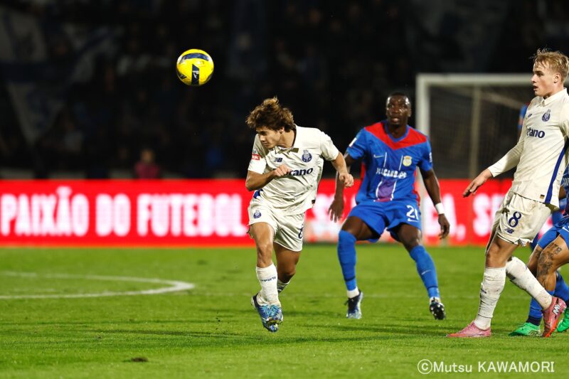 Please do not reproduce without prior permission.