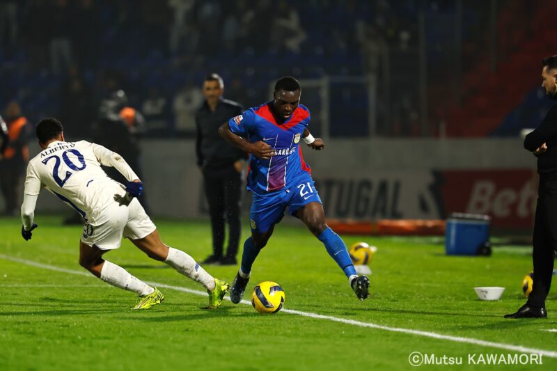 Please do not reproduce without prior permission.