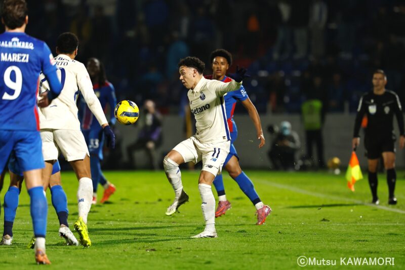 Please do not reproduce without prior permission.