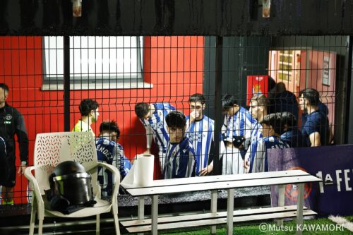 Please do not reproduce without prior permission.