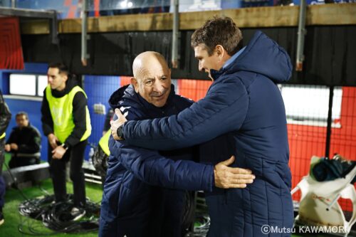 Please do not reproduce without prior permission.