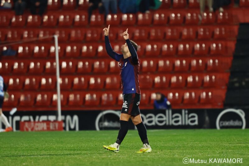 Please do not reproduce without prior permission.