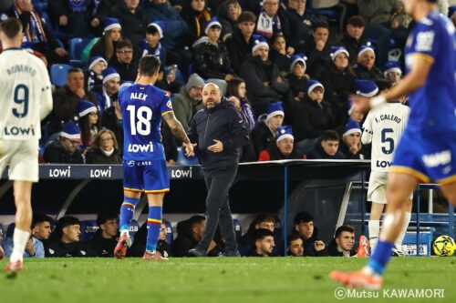 Please do not reproduce without prior permission.