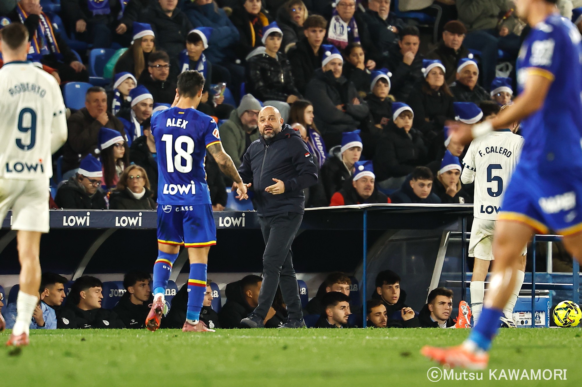 Please do not reproduce without prior permission.