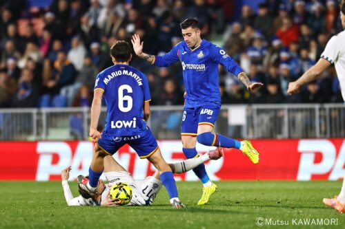 Please do not reproduce without prior permission.