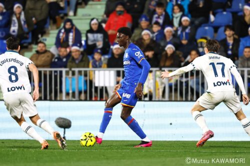 Please do not reproduce without prior permission.