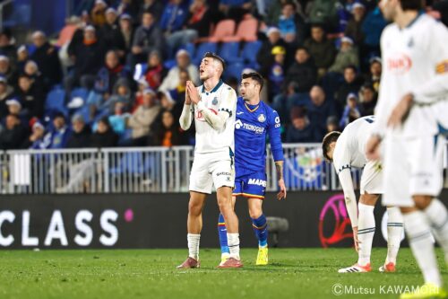 Please do not reproduce without prior permission.