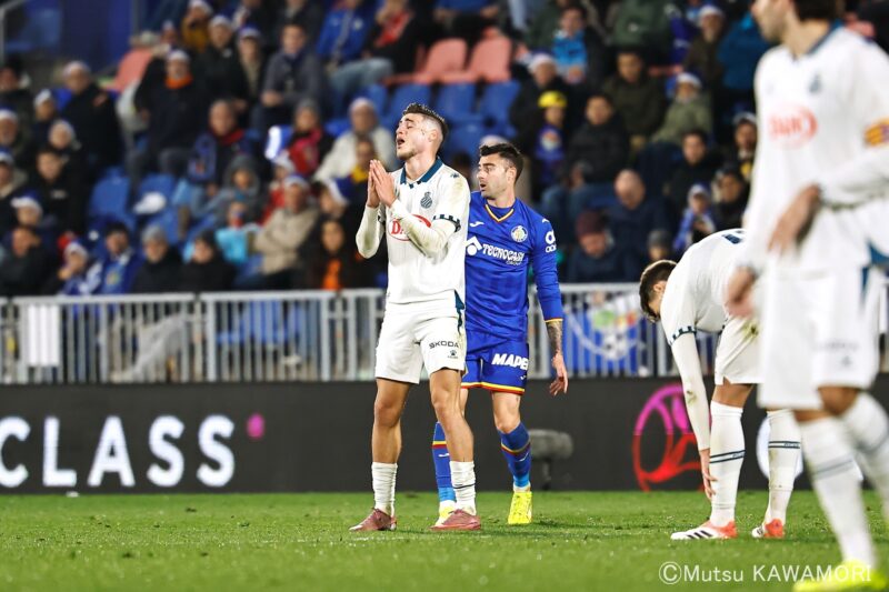 Please do not reproduce without prior permission.