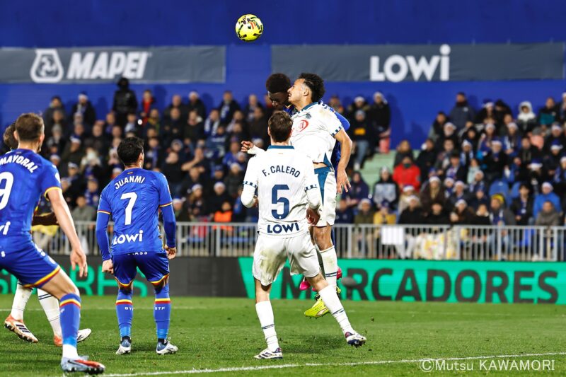 Please do not reproduce without prior permission.