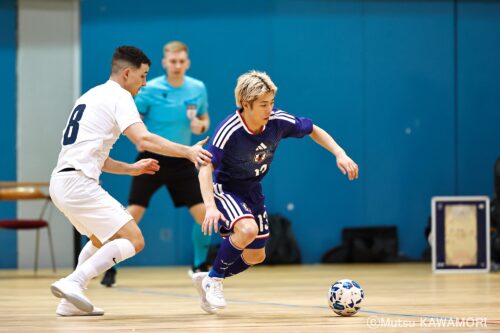 Please do not reproduce without prior permission.