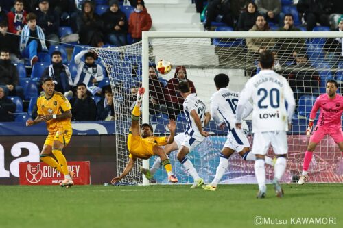 Please do not reproduce without prior permission.