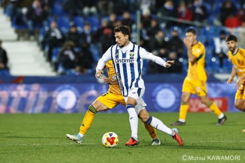 Please do not reproduce without prior permission.