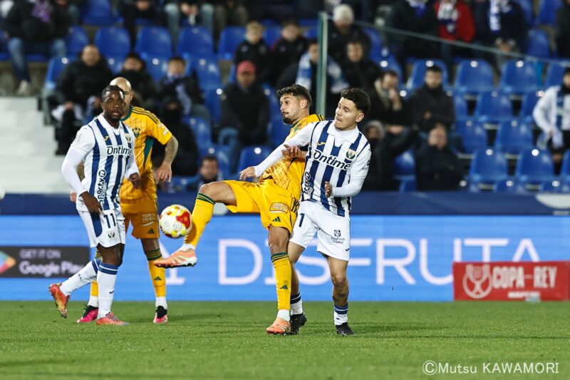 Please do not reproduce without prior permission.