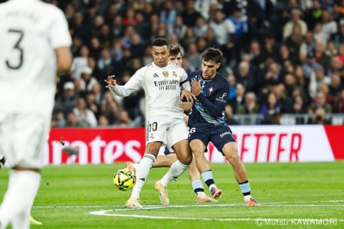 Please do not reproduce without prior permission.