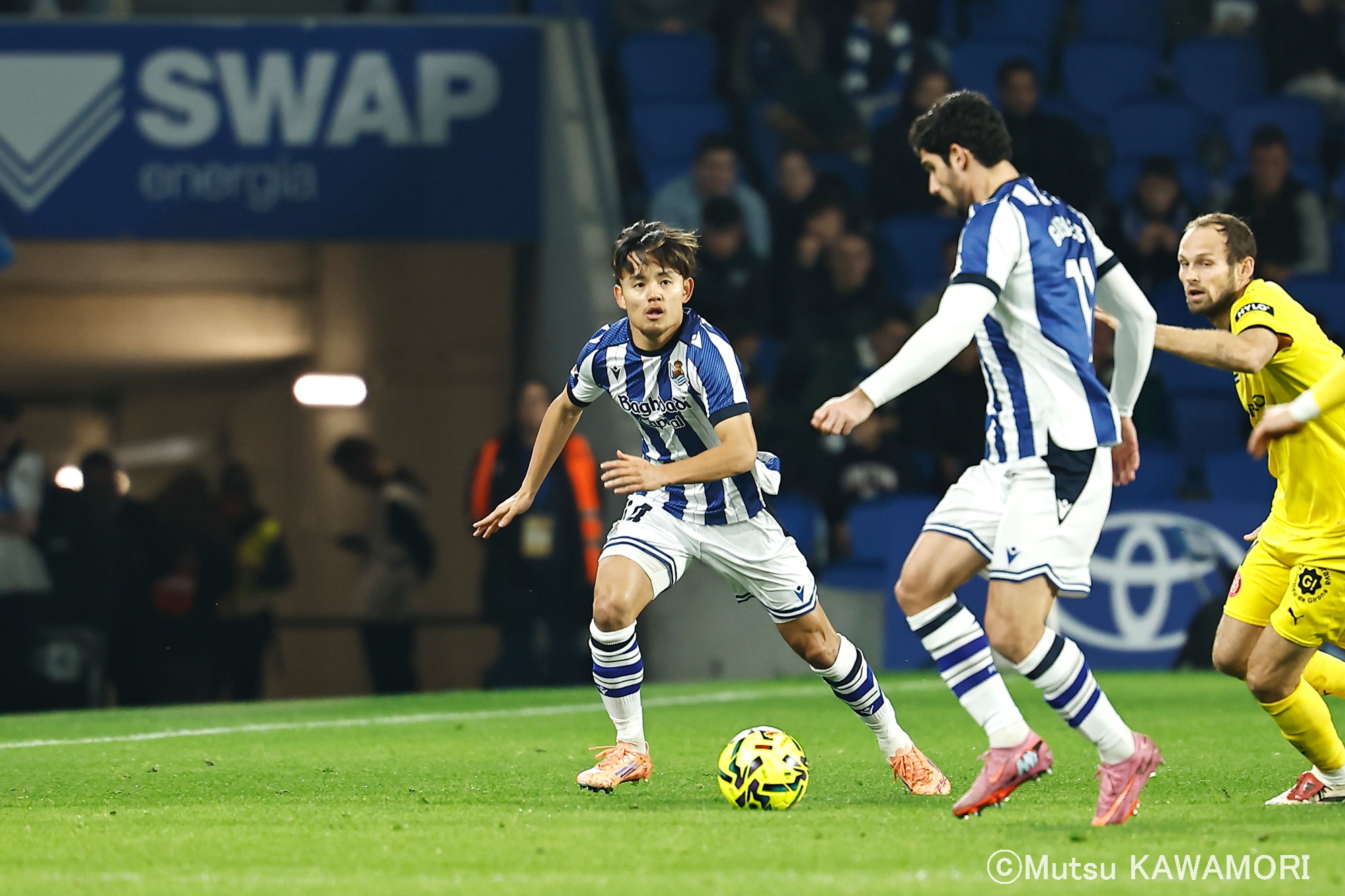 Please do not reproduce without prior permission.