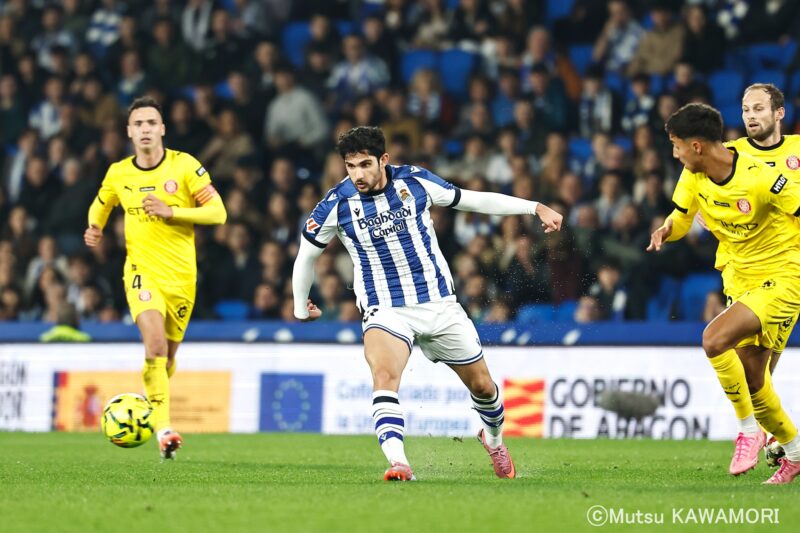 Please do not reproduce without prior permission.