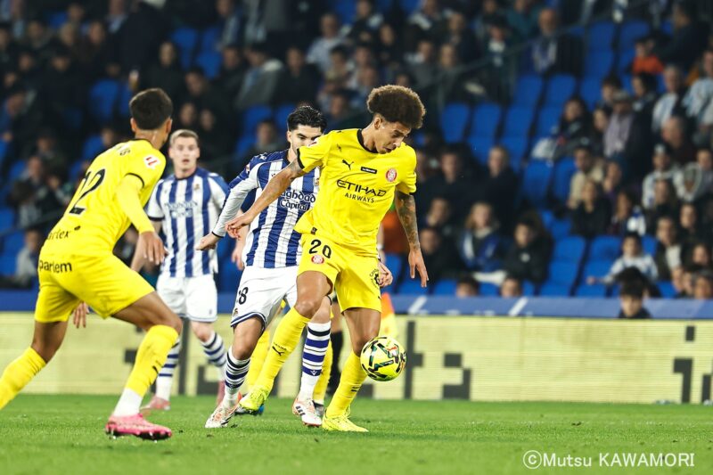 Please do not reproduce without prior permission.