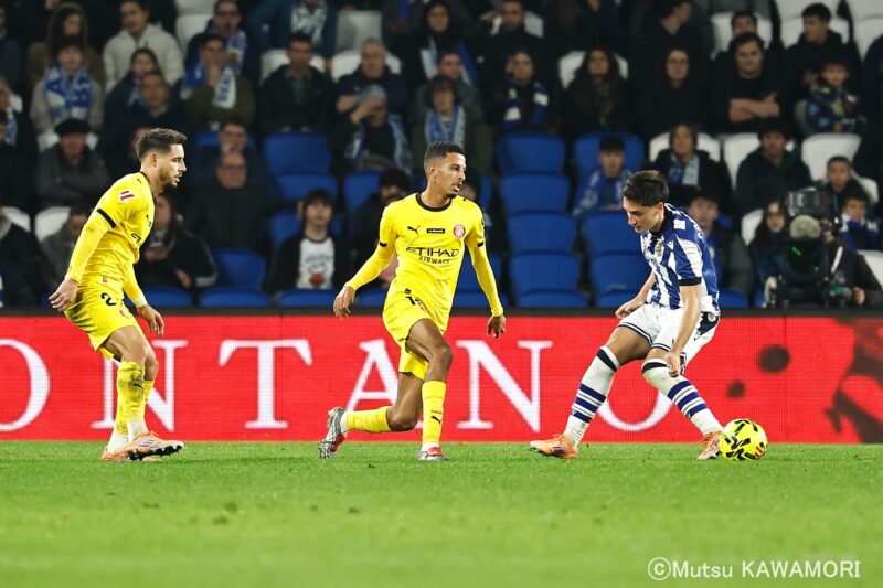 Please do not reproduce without prior permission.