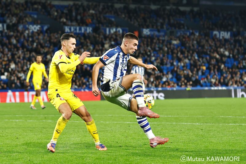 Please do not reproduce without prior permission.