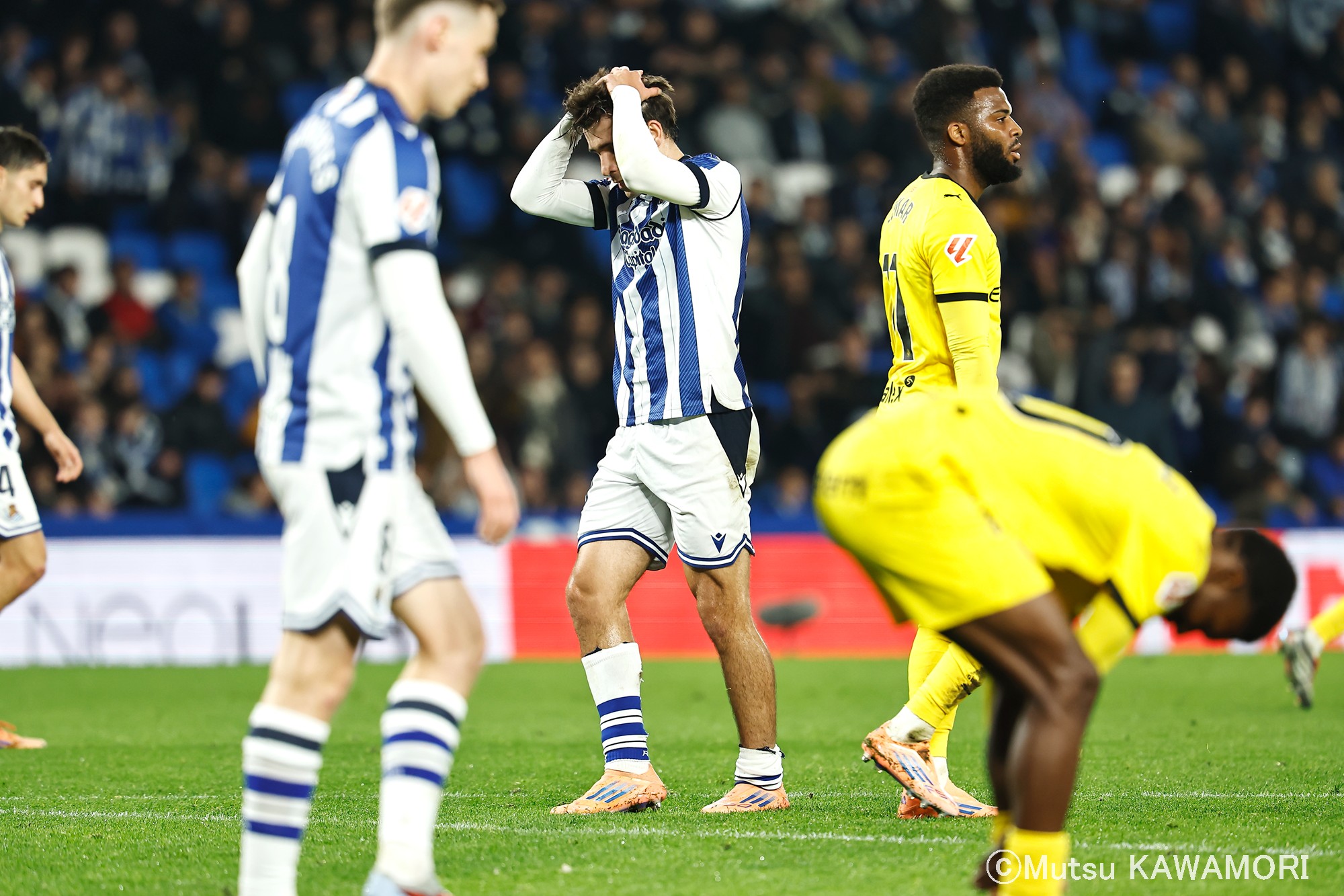 Please do not reproduce without prior permission.