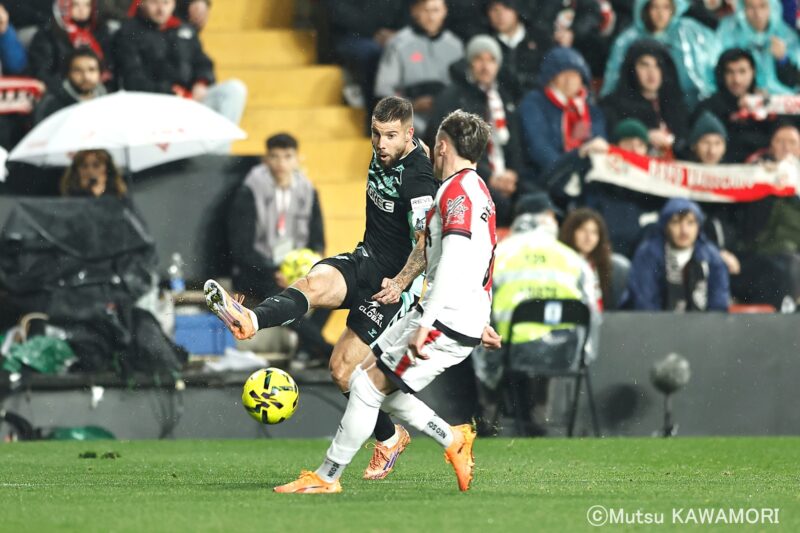 Please do not reproduce without prior permission.