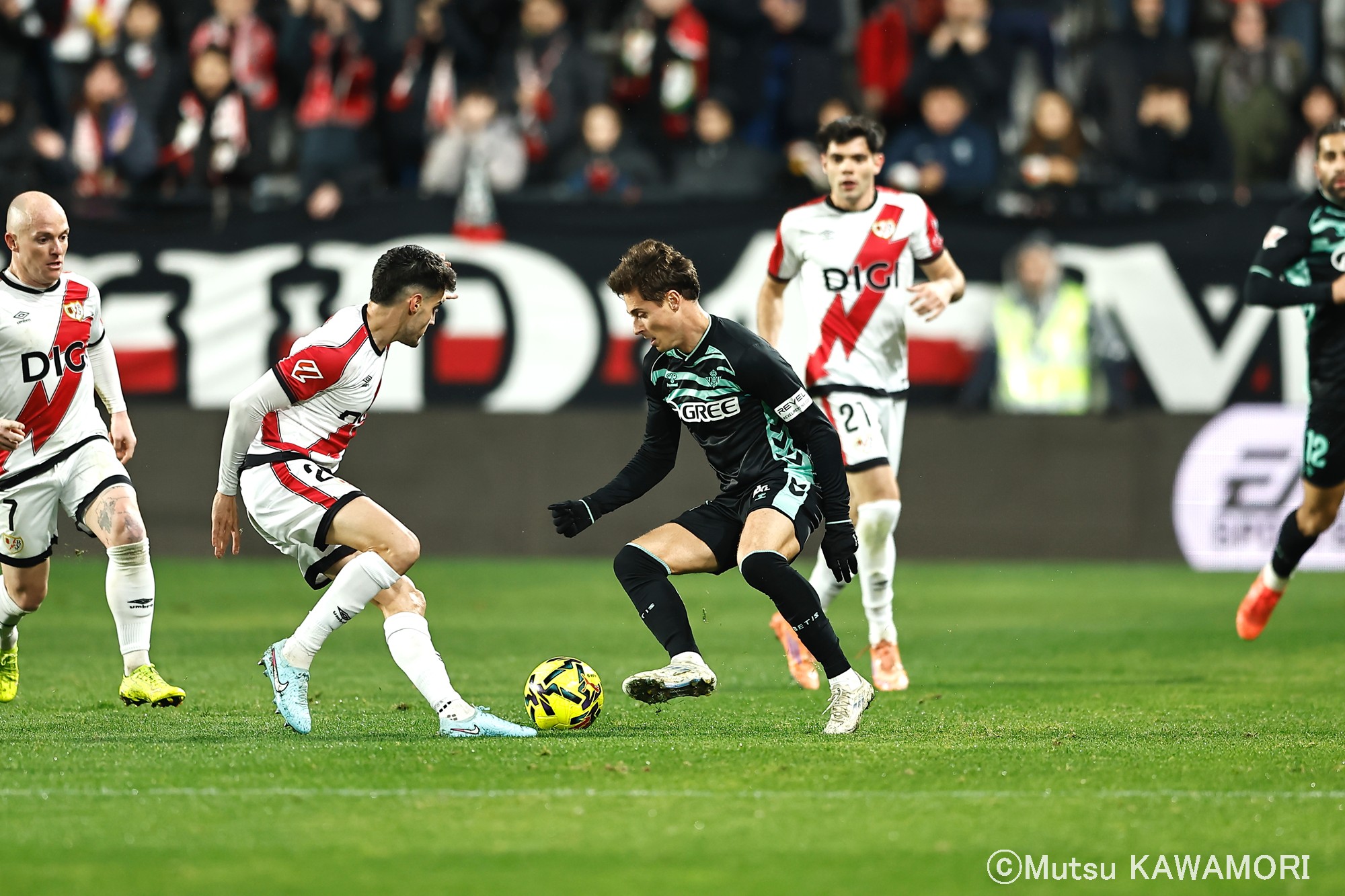 ラ・リーガ２１／２２シーズン公式試合球「ACCELERATE」 PUMA（プーマ）の「PUMA プーマ ユニセックス ORBITA ラ・リーガ