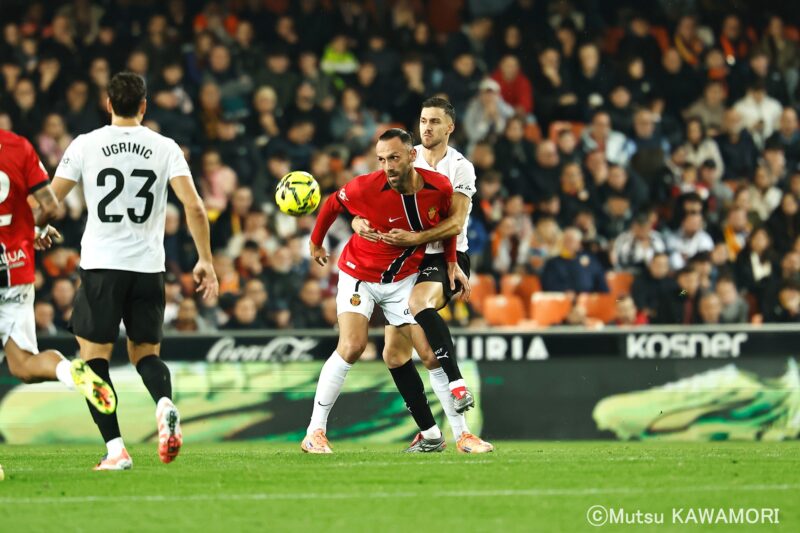 Please do not reproduce without prior permission.