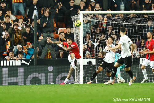 Please do not reproduce without prior permission.