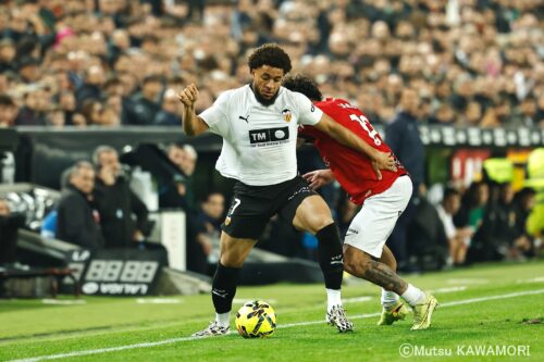 Please do not reproduce without prior permission.