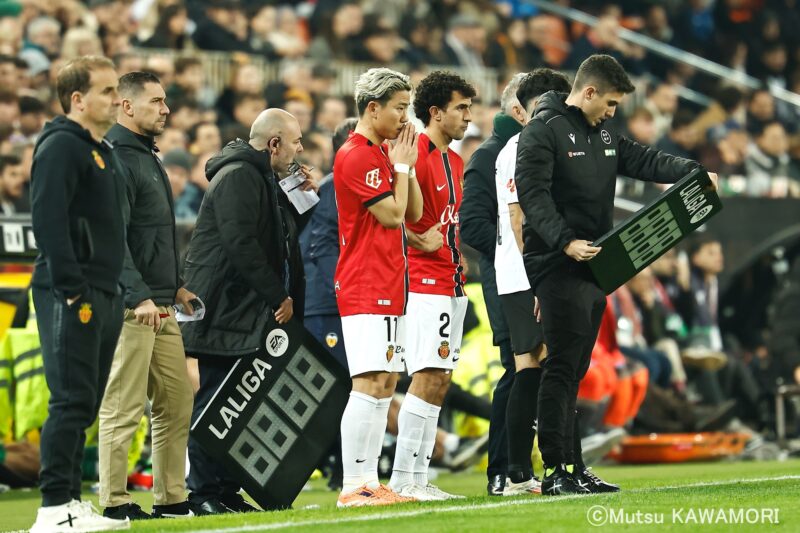 Please do not reproduce without prior permission.