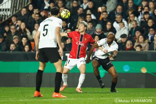 Please do not reproduce without prior permission.