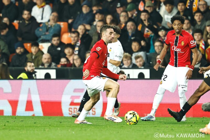 Please do not reproduce without prior permission.