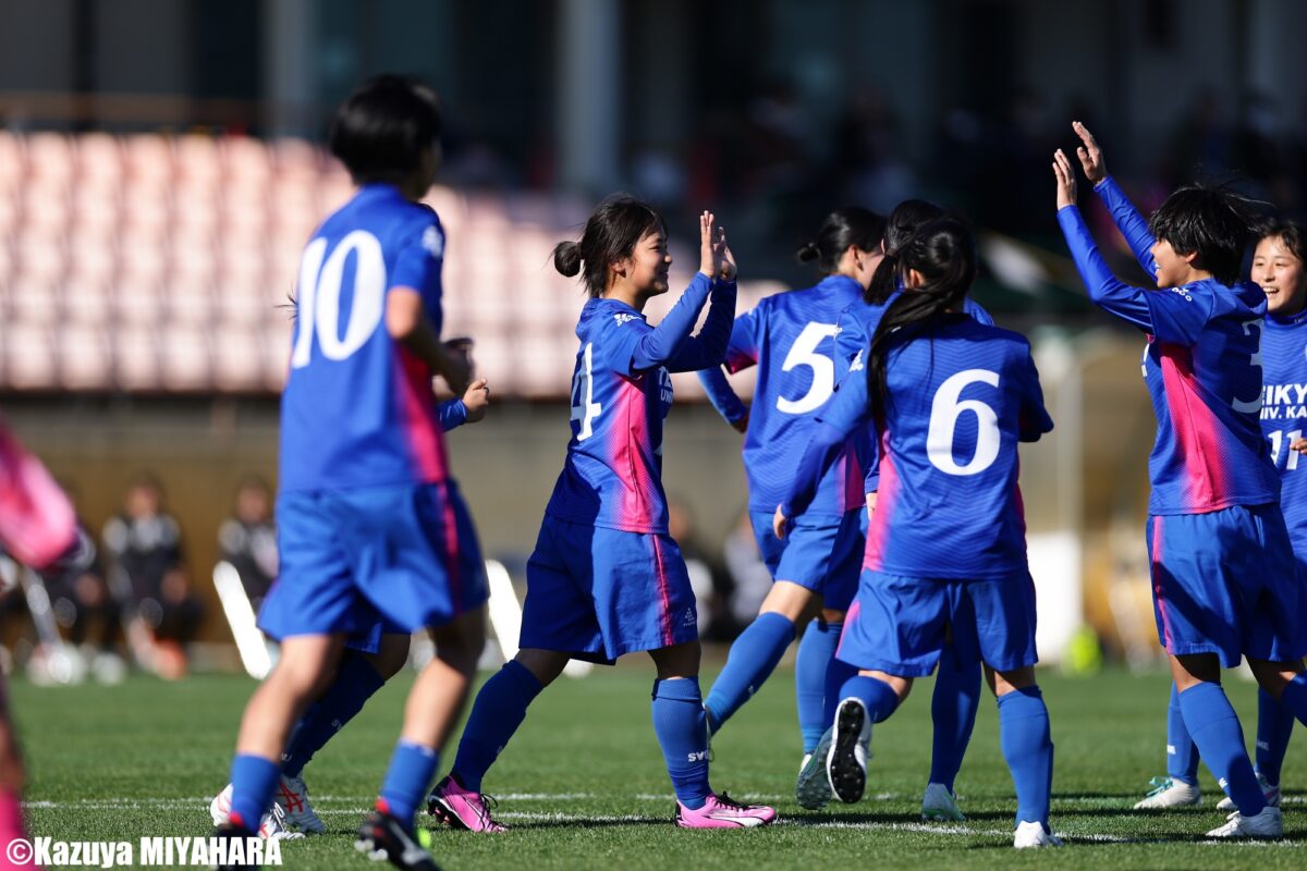 【写真ギャラリー】2025.12.29 第34回全日本高等学校女子サッカー選手権大会 1回戦 高取国際 0－18 帝京大可児