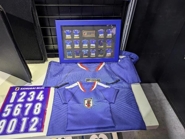 入手不可能！WC2002日本代表パネル JFA非売品 未開封品 日本代表の新応援グッズ80点を発表…国内各小売店にて集約・販売する