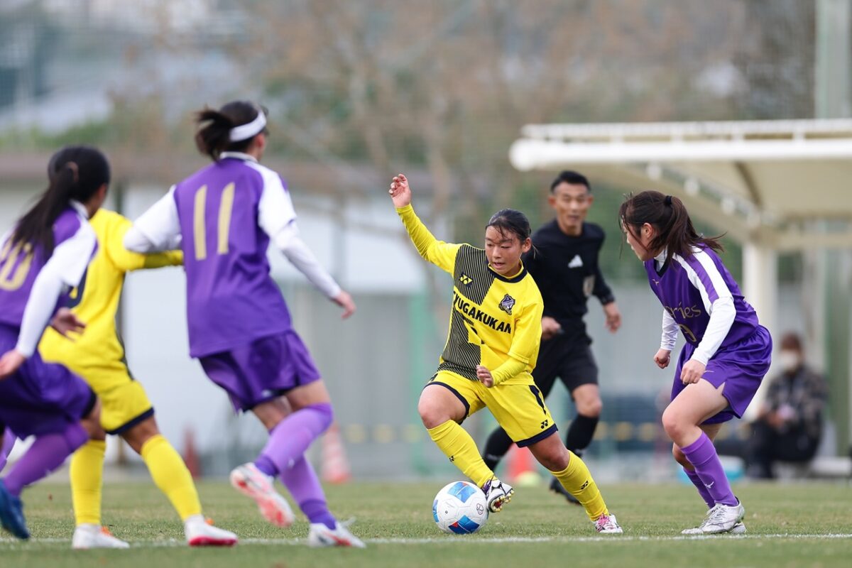 【写真ギャラリー】2025.12.30 第34回全日本高等学校女子サッカー選手権大会 2回戦 近江兄弟社 0－6 秀岳館