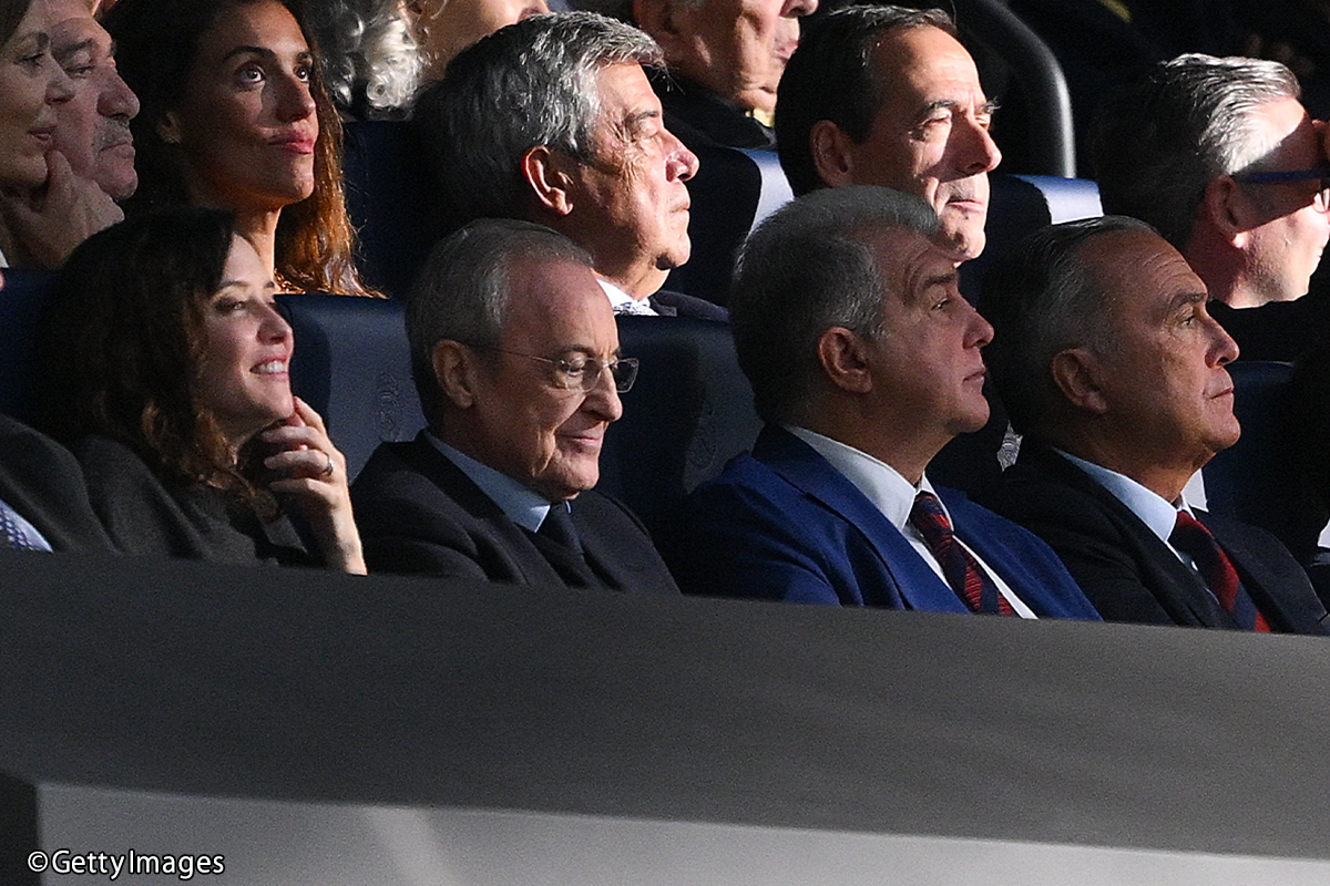 フロレンティーノ・ペレス会長とジョアン・ラポルタ会長