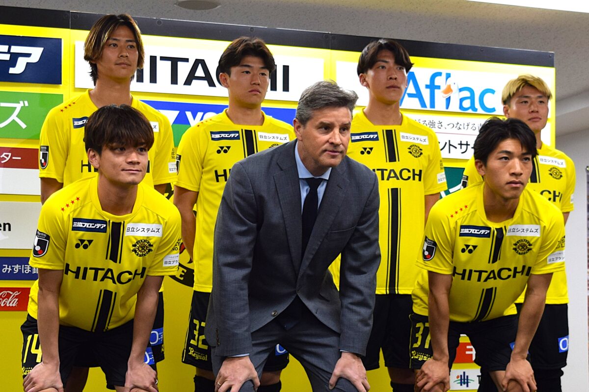 昨季J1で2位、柏・ロドリゲス監督「タイトル勝ち取りたい」　新加入の汰木や大久保ら意気込み