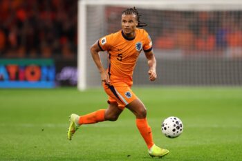 ネイサン・アケ