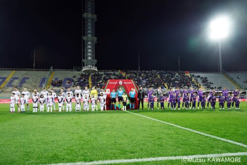 Please do not reproduce without prior permission.