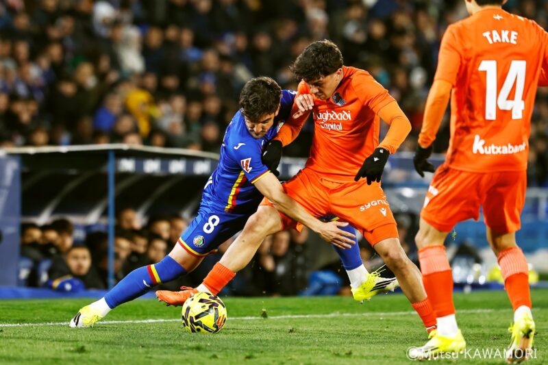 Please do not reproduce without prior permission.