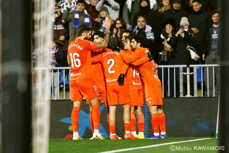 Please do not reproduce without prior permission.