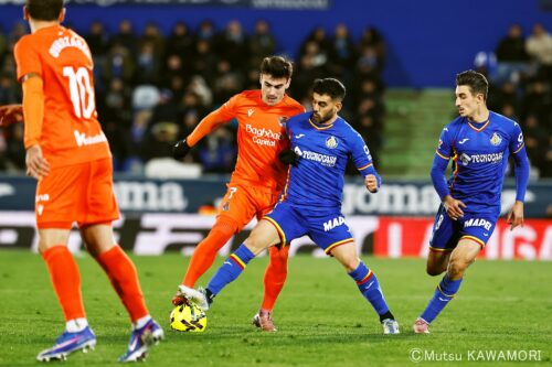 Please do not reproduce without prior permission.