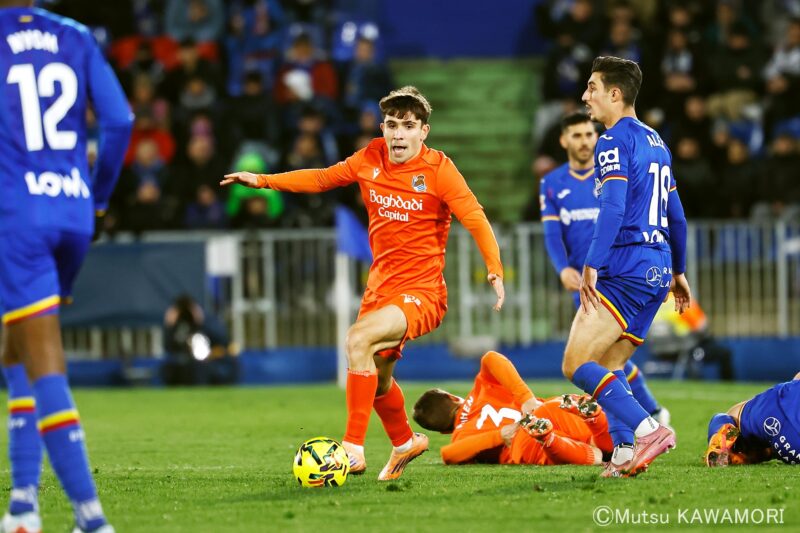 Please do not reproduce without prior permission.