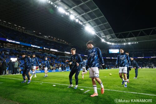 Please do not reproduce without prior permission.