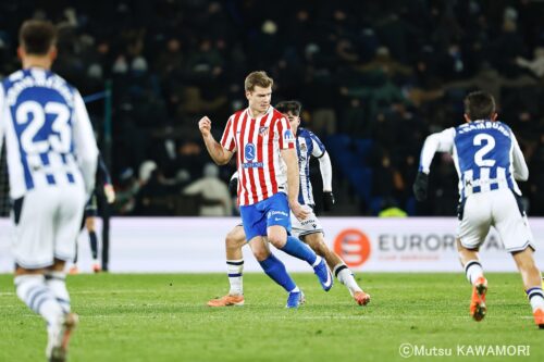 Please do not reproduce without prior permission.